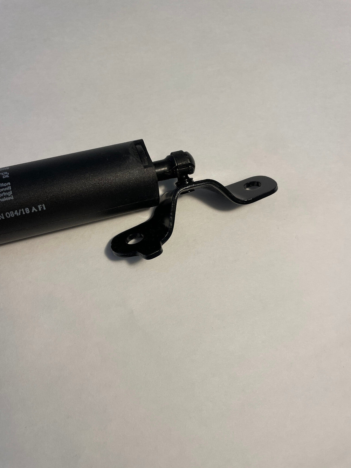 Stabilus LH Tailgate Lift Support - SG303067 - For MBZ ML320 / ML500 & Others