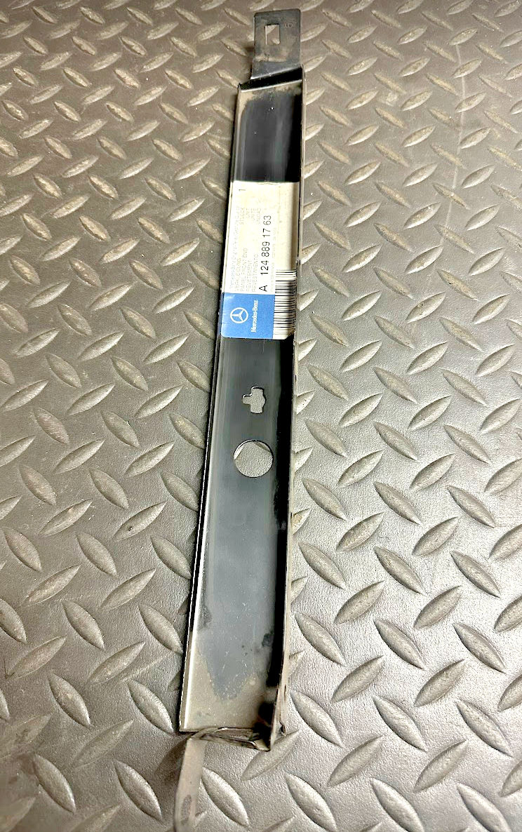 Mercedes-Benz Left Front End Panel - A 124 889 17 63 - Fits MBZ E Class 1994-95