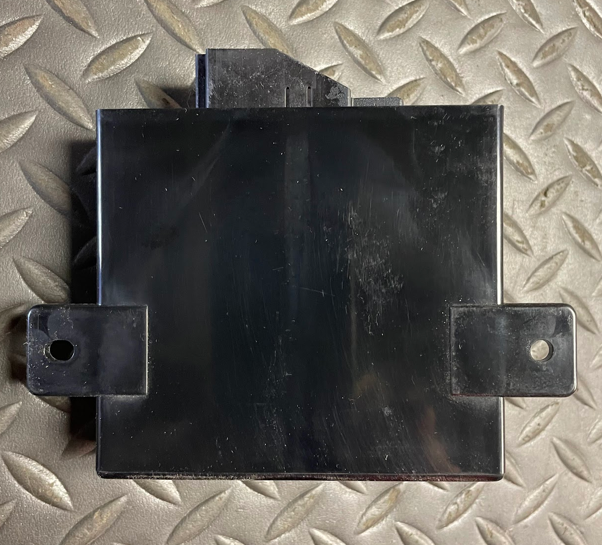 Mercedes-Benz Headlight Adjuster Control Unit - 2088200826 - For MBZ E420 & More