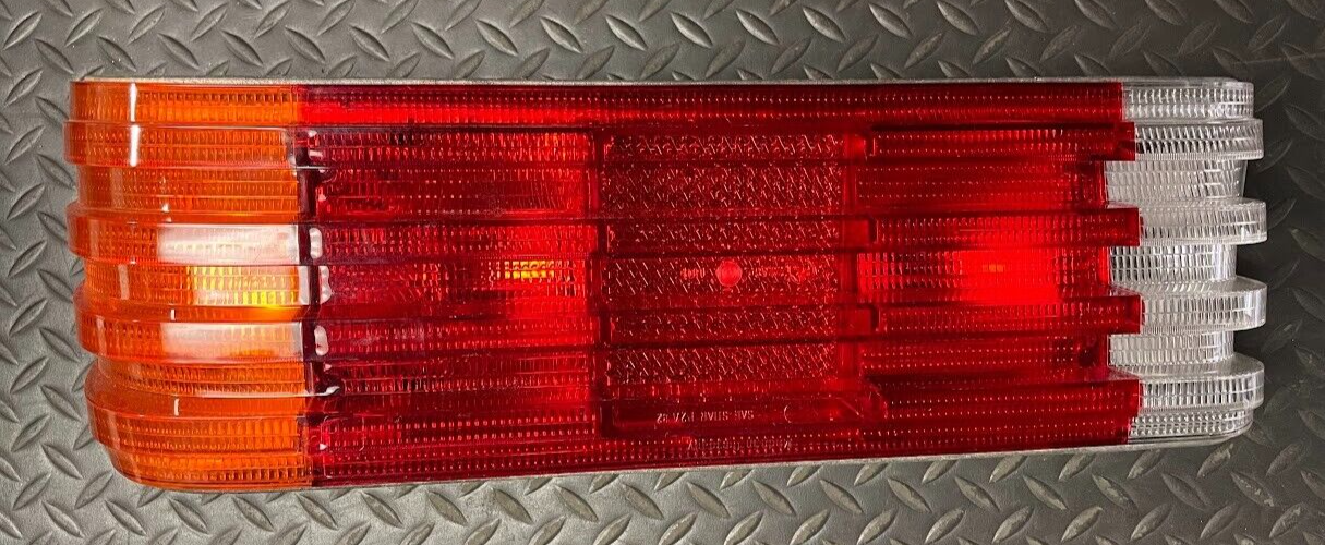 ZKW RH Tail Lamp Assy - 107-820-16-64 - For Mercedes-Benz 380SL & 560SL 1984-89