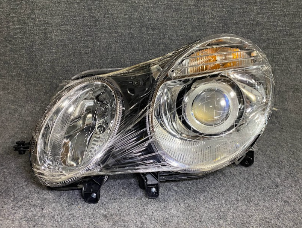 Eagle Eyes LH Headlight Assembly - BZ115-B101L / 2118205361 -For MBZ E320 & More
