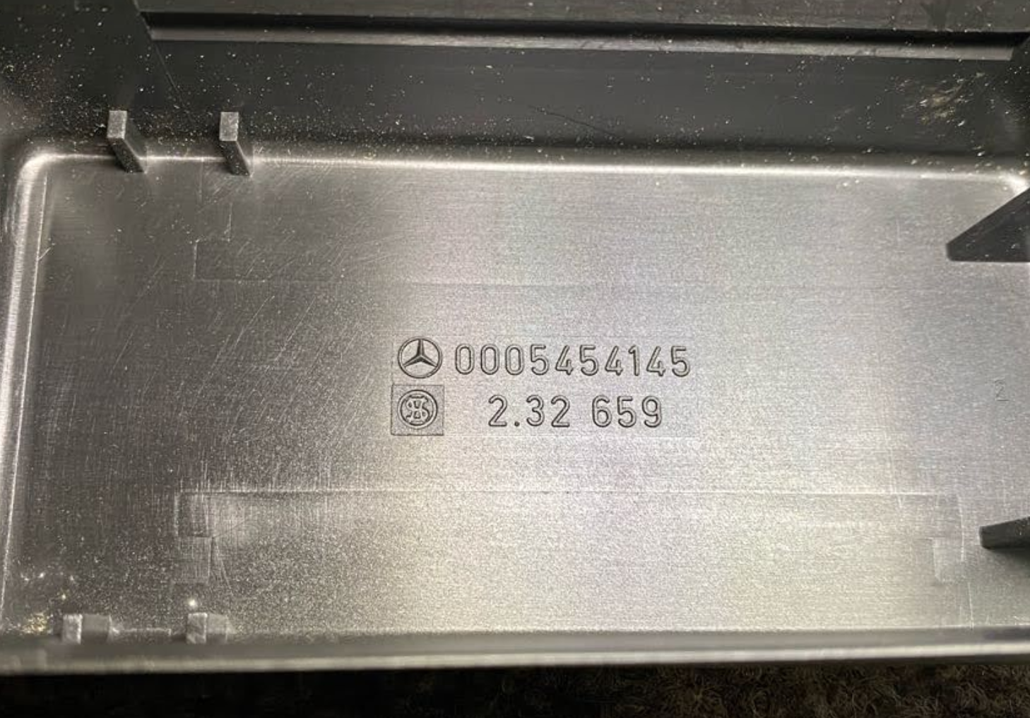 Mercedes-Benz Diesel Glow Plug Controller - 013-545-24-32 - MBZ 300D 1990-1993