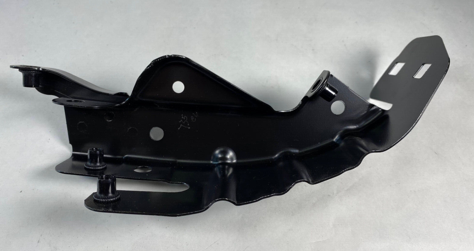Mercedes-Benz RH Lamp Unit to Frame Bracket - 219-620-02-14 - For MBZ CLS550