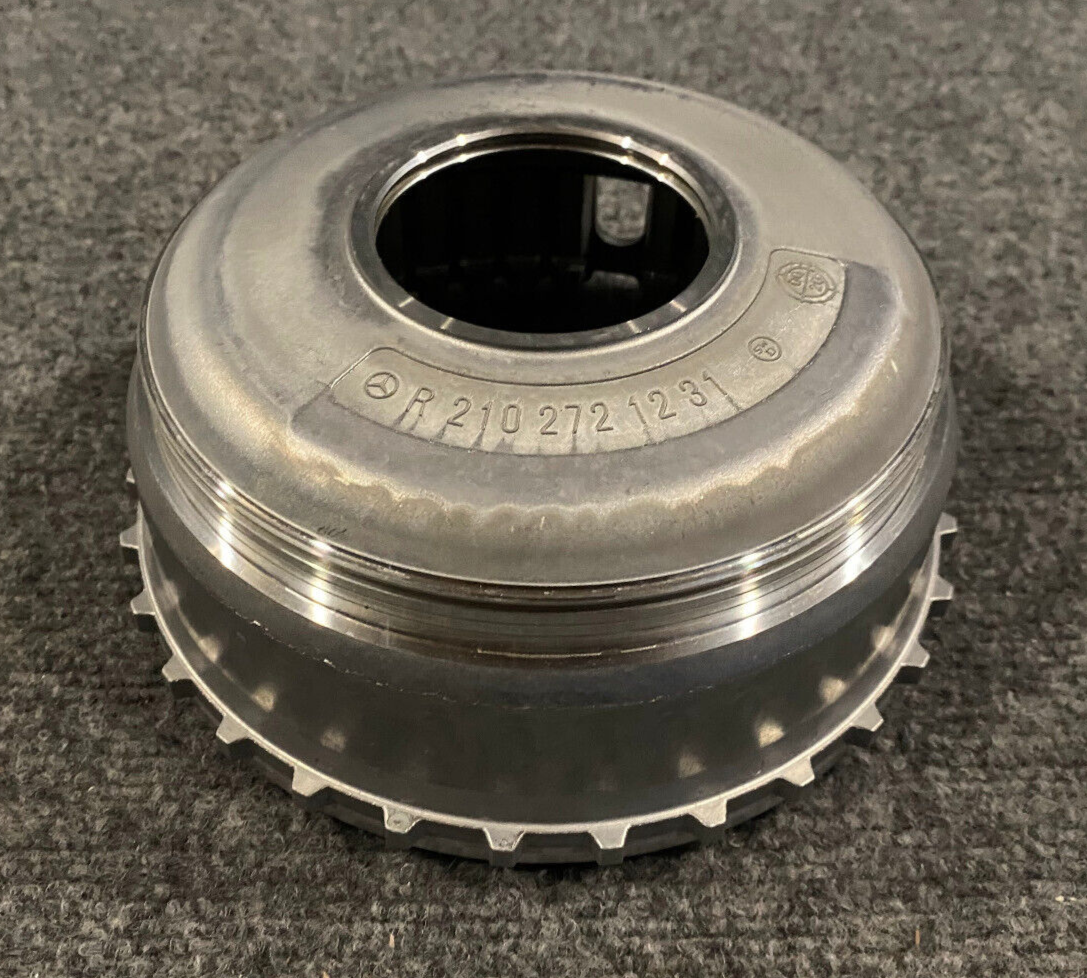 Mercedes-Benz Piston - A 210 272 11 31 - Fits MBZ E320 / ML320 / C230 & Others