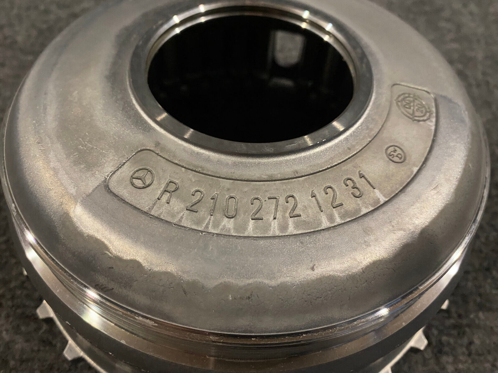 Mercedes-Benz Piston - A 210 272 11 31 - Fits MBZ E320 / ML320 / C230 & Others
