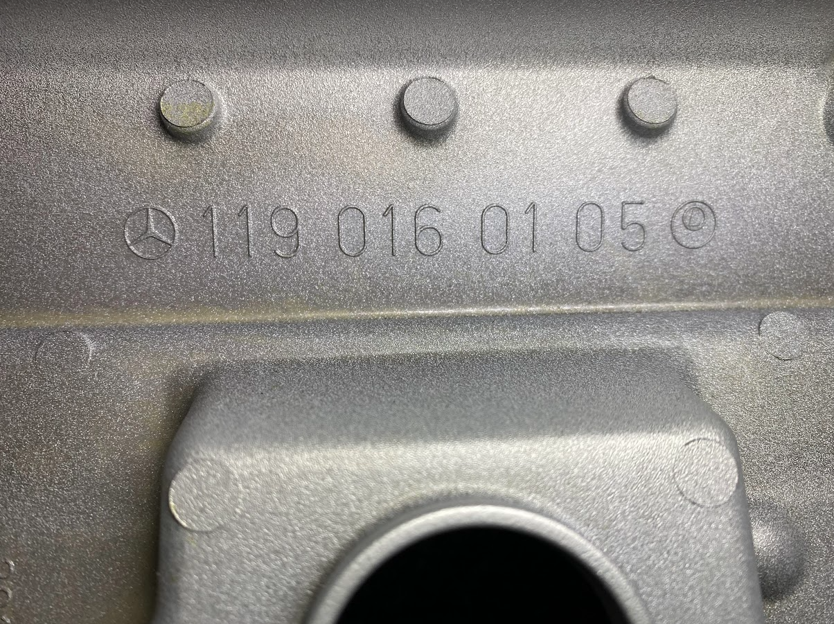 Mercedes-Benz Cylinder Head Cover Right - 119-010-01-30 - MBZ SL500 & More