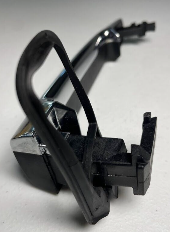 Mercedes-Benz Front LH Outside Door Handle - 202-760-09-70 - For MBZ C280 & More