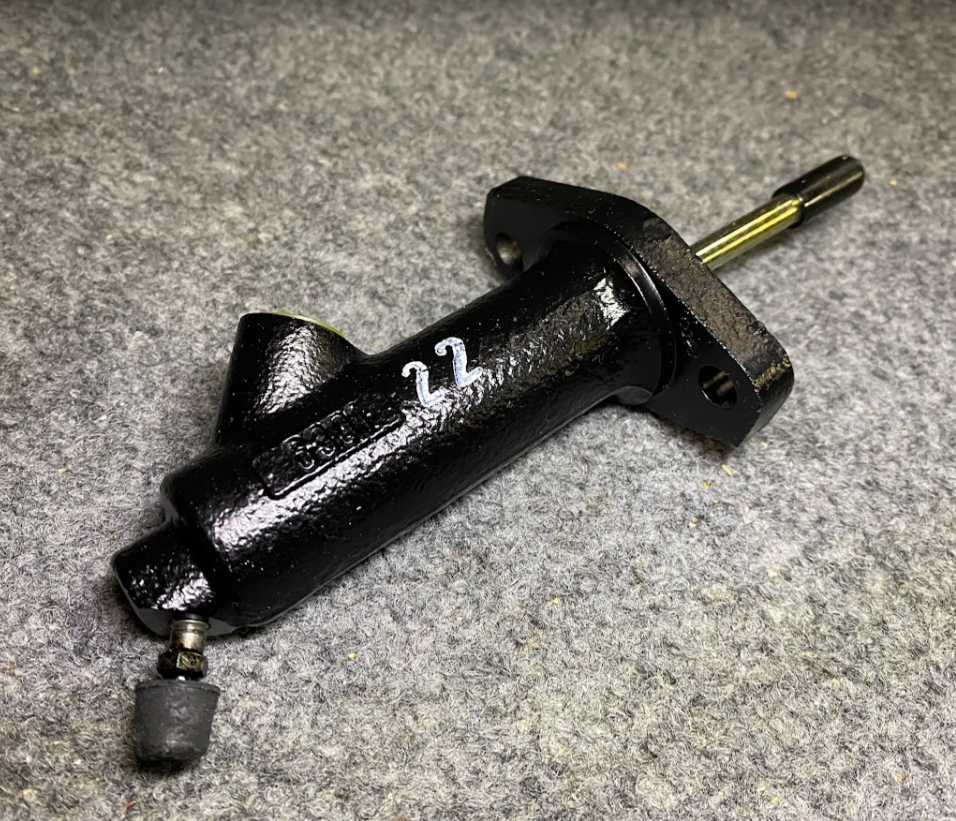 FTE Clutch Slave Cylinder - KN22026A1 / 21521158677 -Fits BMW 3.0Si & Others