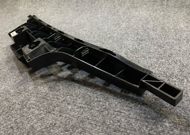Mercedes-Benz Rear Bumper Energy Absorber - A 219 880 05 52 - Fits MBZ CLS