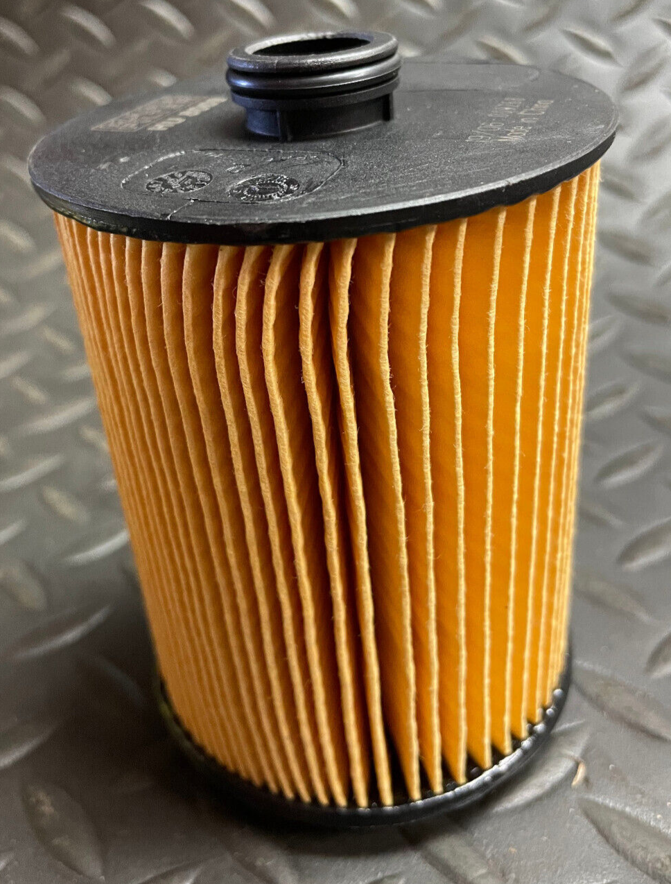Mann Filter Oil Filter Kit - HU8009Z - For Porsche Cayenne, Volkswagen Atlas