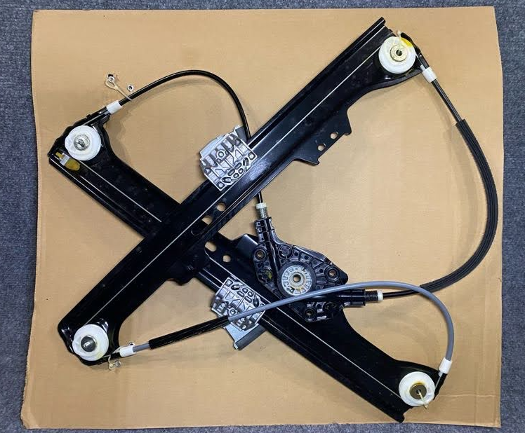 Window Regulator RH- 51 33 7 184 384 - Fits BMW 528i, 530i, 535i, 525i & More
