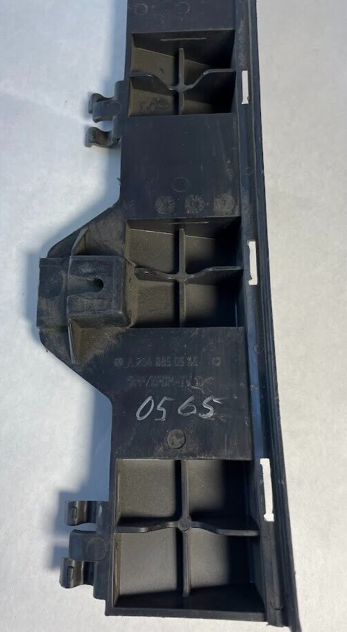 Mercedes-Benz Rear Center Bumper Impact Absorber - 2048850565 - For MBZ C Class