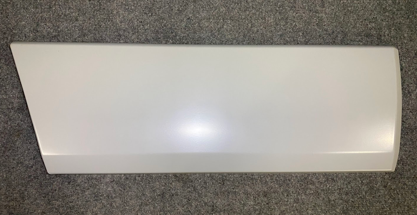 Mercedes-Benz Rear RH Door Moulding Trim - 201-690-58-40 - MBZ W201 190E / 190D