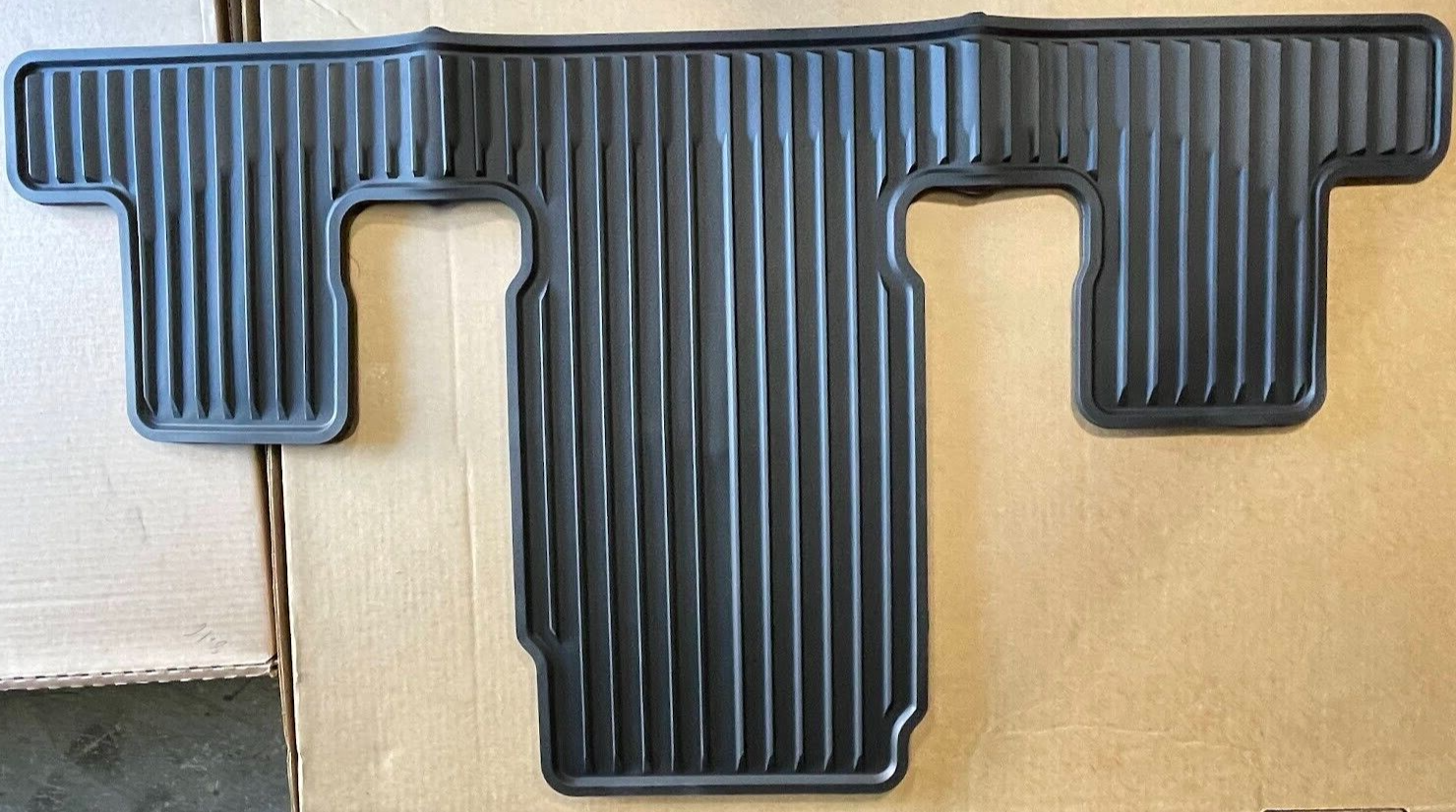 GM Third-Row All Weather Floor Mat - 84162524 - For Chevrolet Traverse 2018-2024