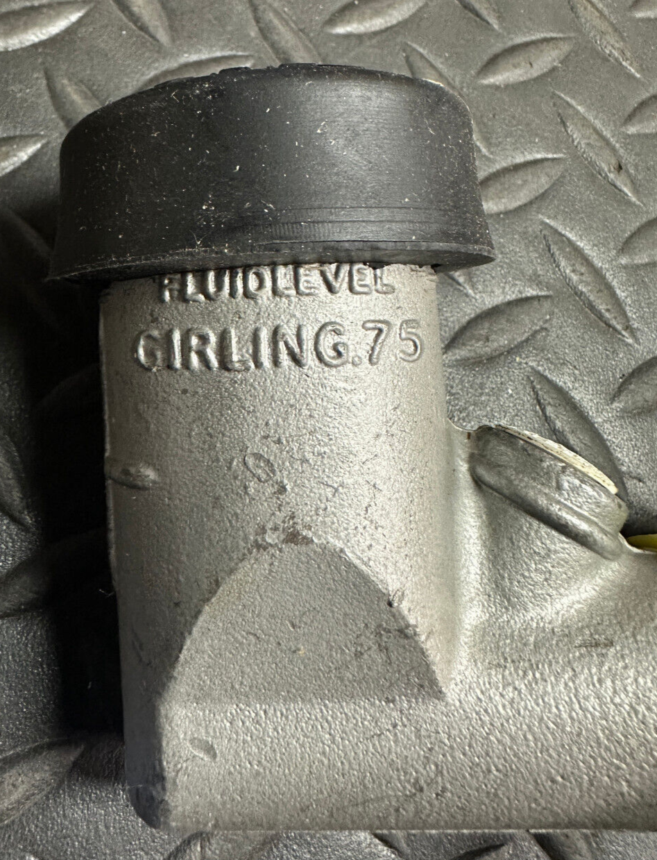 Lucas Girling Clutch Master Cylinder - 74661049 - For Jeep 1983 - 1986