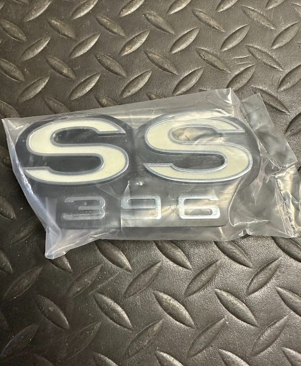 Grille Emblem SS396 - CV07-EM10 / EG003 - For Chevy Chevelle & Malibu 66