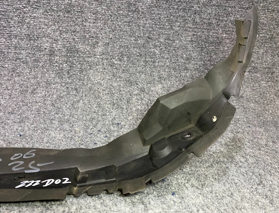 Mercedes-Benz Rear RH Fender Seal- 220 889 06 25 - Fits MBZ S500, S430 & More