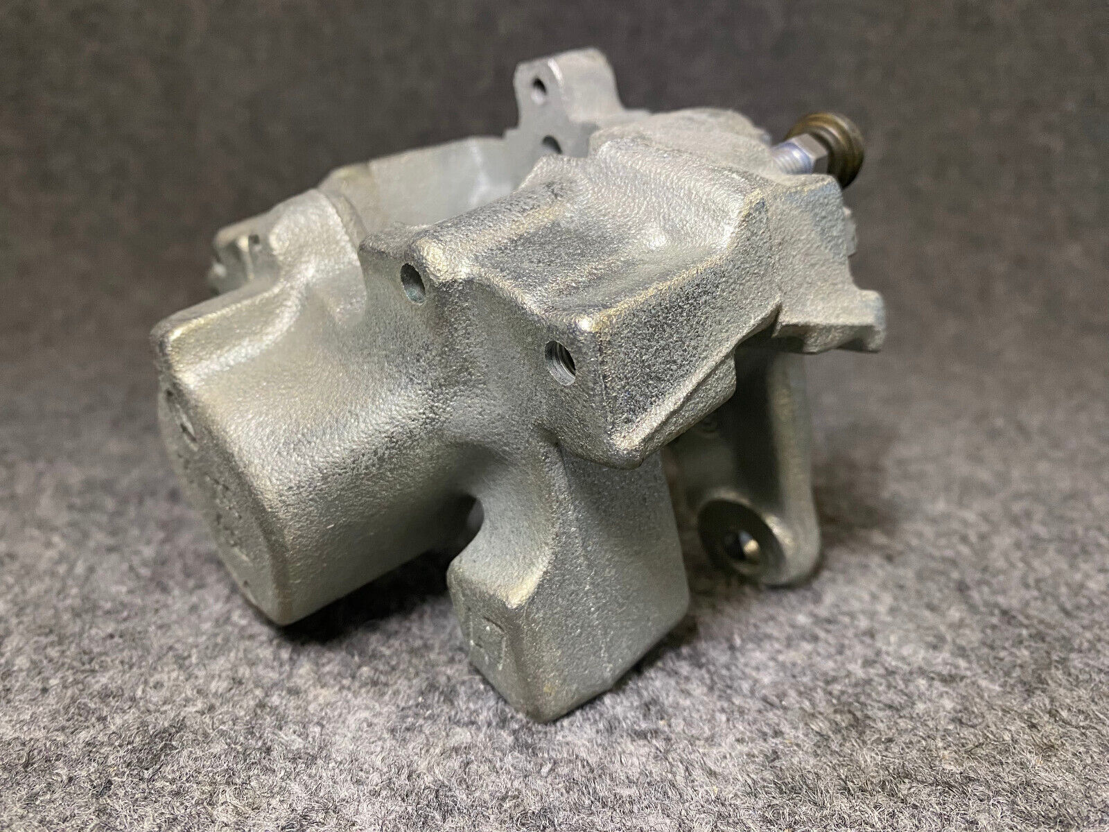 Mercedes-Benz Rear Right Brake Caliper - A0034239798 - Fits MBZ C320 & Others