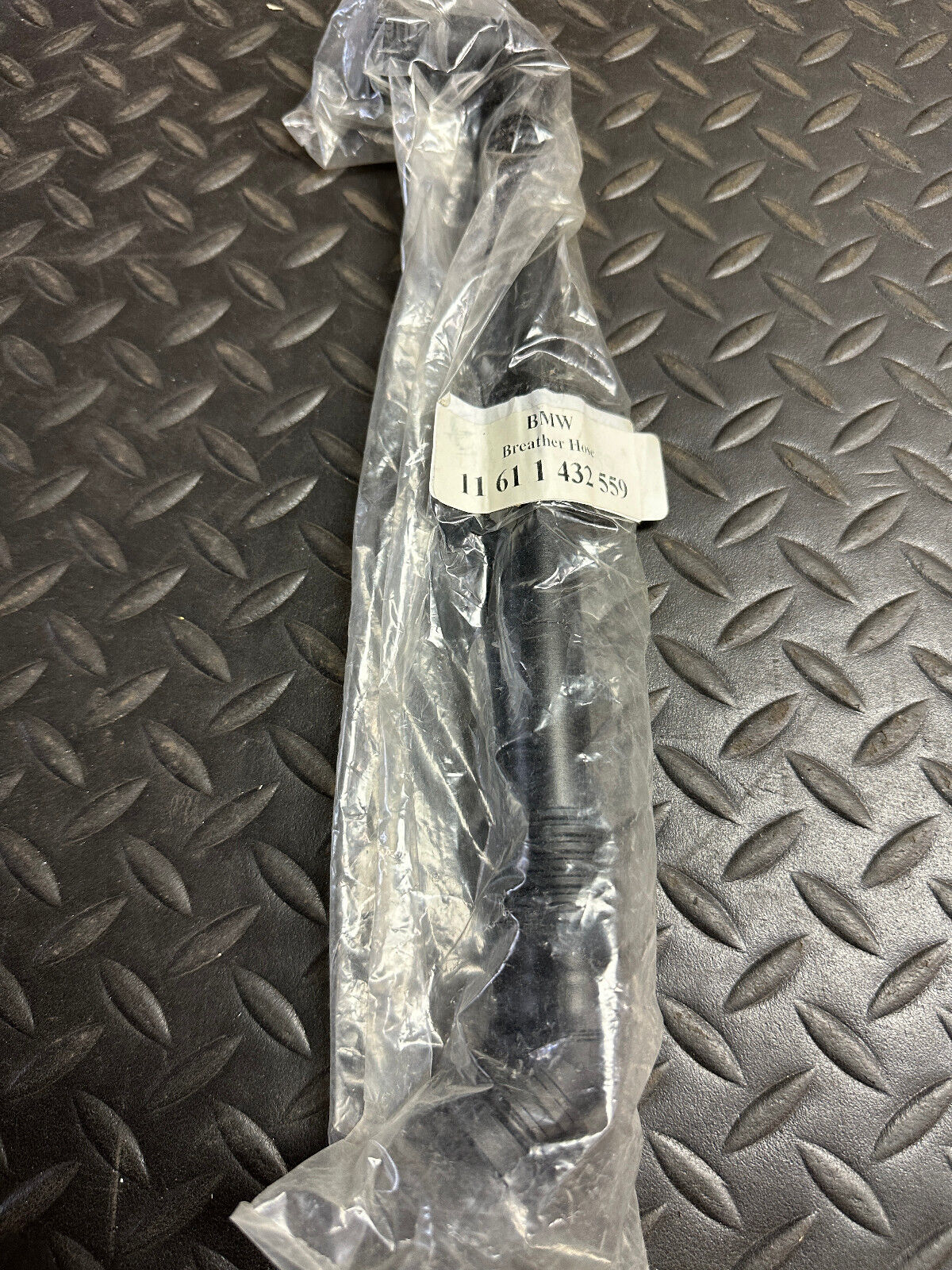 Oil Separator Hose - 11611432559 - For BMW 323Ci, 323i, 325Ci & More