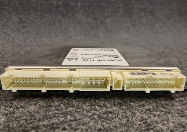 Mercedes-Benz Control Unit - 163 545 41 32- Fits Mercedes Benz ML320 & ML430