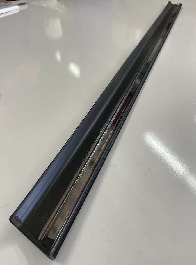 Ziegler Front Door LH Lower Cover Strip- 201-690-25-62 -For MBZ 190, 190D & 190E