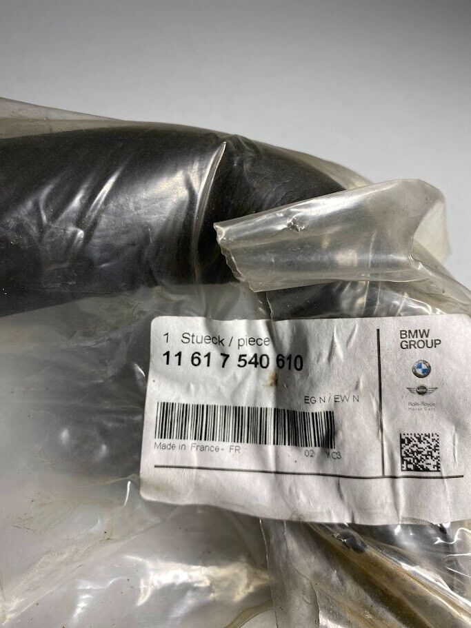 BMW Crankcase Vent Hose - 11-61-7-540-610 -For BMW 550i, 650i, 750Li & 750i 2006