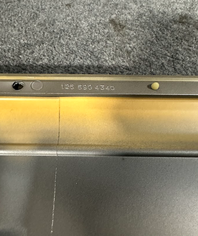 Mercedes-Benz LH Lower Molding - 126-690-43-40 - Fits MBZ 300SE, 420SEL & Others