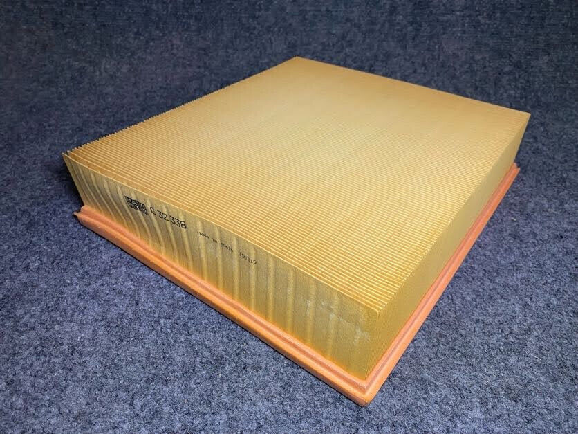 MANN Air Filter - C32338 - For Mercedes-Benz Sprinter & Volkswagen LT