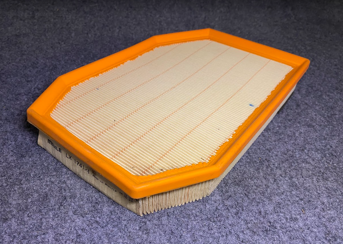 Mahle Air Filter - LX 1741/1 / 13 71 7 590 597 - Fits BMW 5 Series F10 2010-201