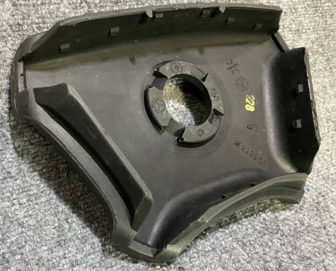 Mercedes-Benz Cover Center Steering Wheel - 140-464-08-87 - Fits MBZ S Class