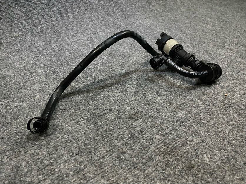 BMW Vapor Canister Purge Solenoid - 13-90-7-636-146 - Fits BMW X1 / X4 & Z4