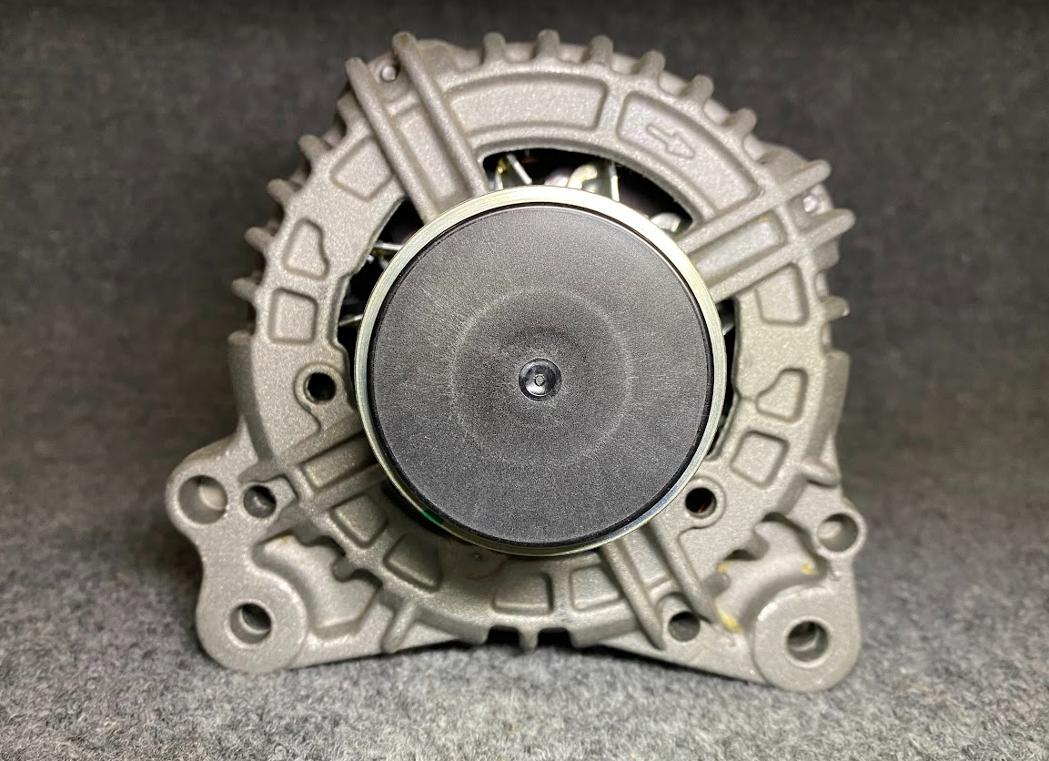 Bosch Alternator 14V - 0 124 515 121 / 038 903 024 - Fits VW & Audi 2005-2017