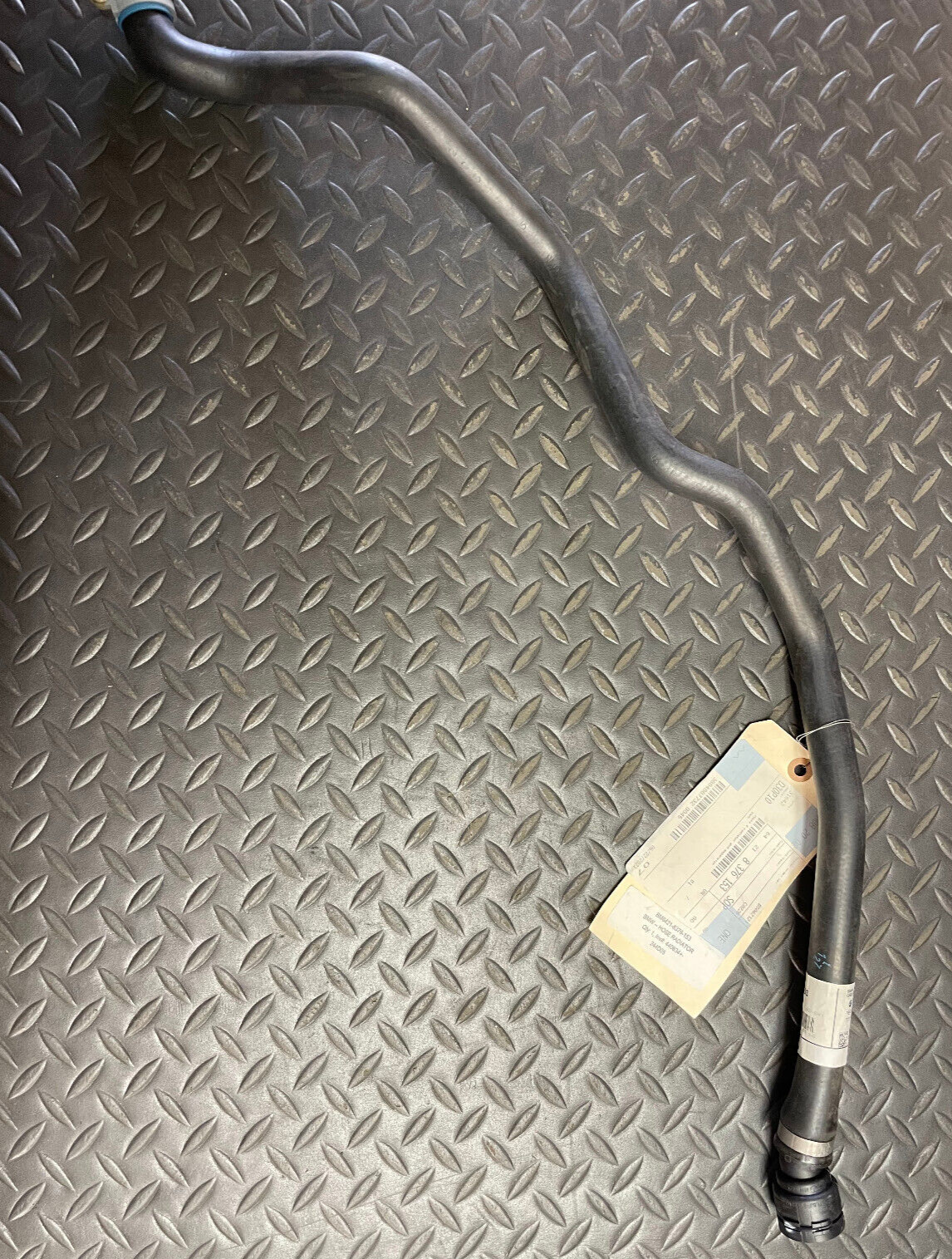 BMW HVAC Heater Hose - 64-21-8-376-153 - For BMW 328i / 328Ci / 323i & Others