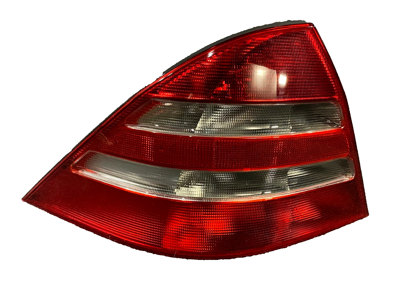 Left Tail Lamp Assy - 112 0401 / 255121L / 220-820-01-64 - Fits MBZ S-Class