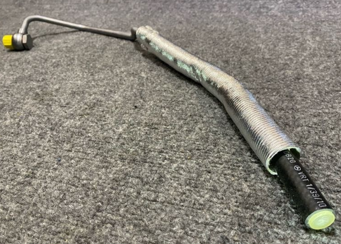 Mercedes-Benz Power Steering Return Hose - A 210 997 09 82 - Fits MBZ E420