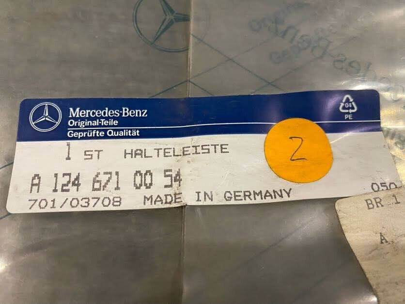 Mercedes-Benz Reveal Molding - A 124-671-00-54 - Fits MBZ 300 CE 88 - 89