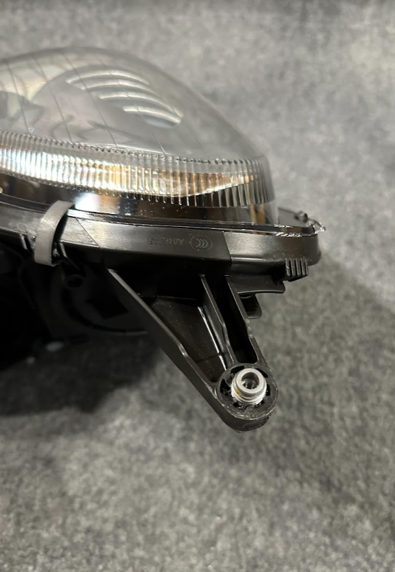 Genuine Mercedes Front RH Headlight Assy - A 171 820 42 61 -Fits SLK55AMG & More