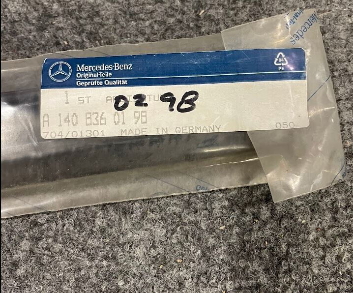 Mercedes-Benz Watter Baffle Sealing - A1408360198- For MBZ 600 SEL & Others