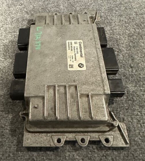 BMW Engine Control Module - 12148623493 / 7623630 - Fits BMW X3 & 528i