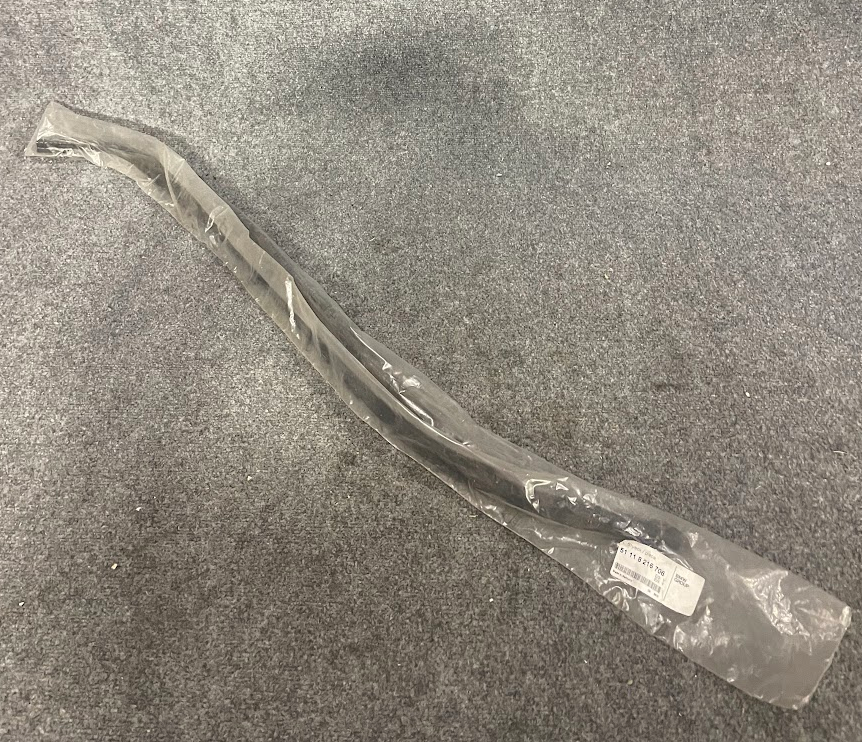 BMW Front Bumper Spoiler - 51-11-8-216-706 - For BMW 528i & 540i 1997-2000