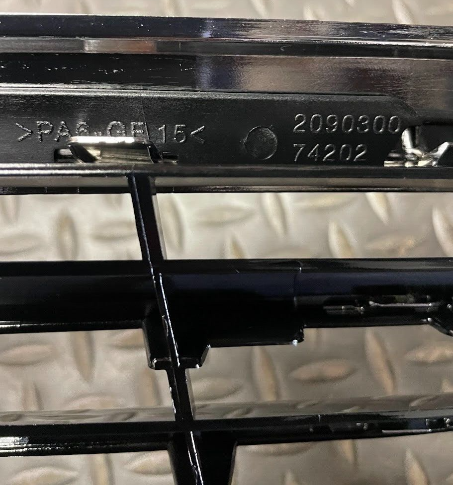 EZ Radiator Grille Shell - 203-880-01-83-9040 - For Mercedes-Benz C-Class 00-07