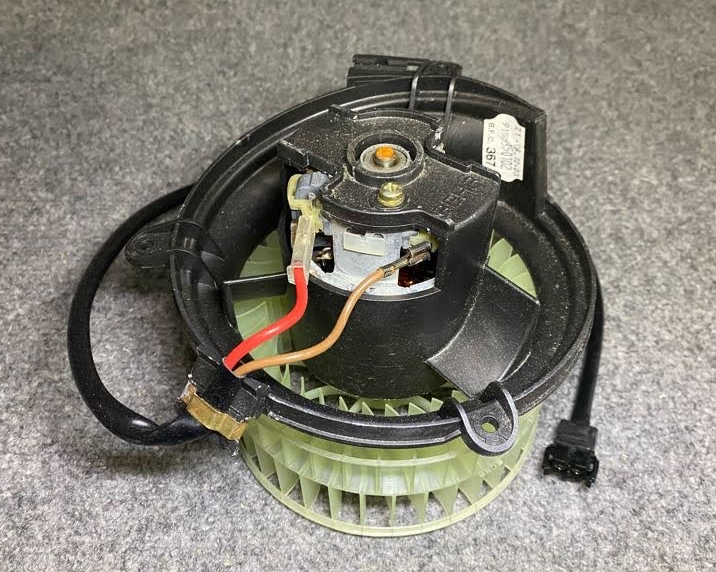 Behr Blower - 9157350102 / 124-820-01-42 - For MBZ E300, E320, 300CE & More