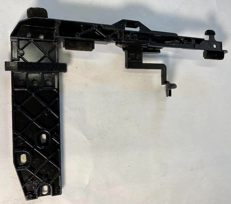 Mercedes-Benz Sliding Roof Angle - 126-780-12-12 - For MBZ 560SEC (1986-1991)