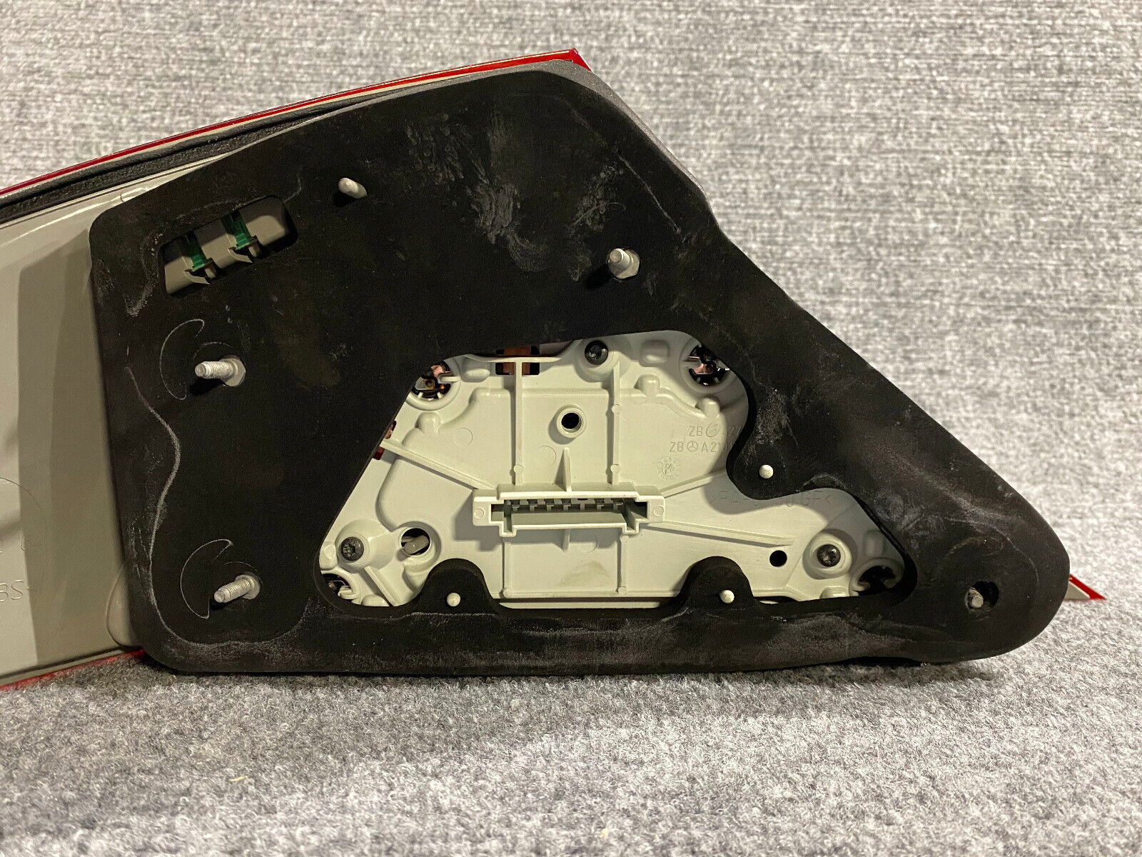 Schefenacker Right Tail Lamp - A2198200264 / 427-002 - Fits MB CLS 500 & Others