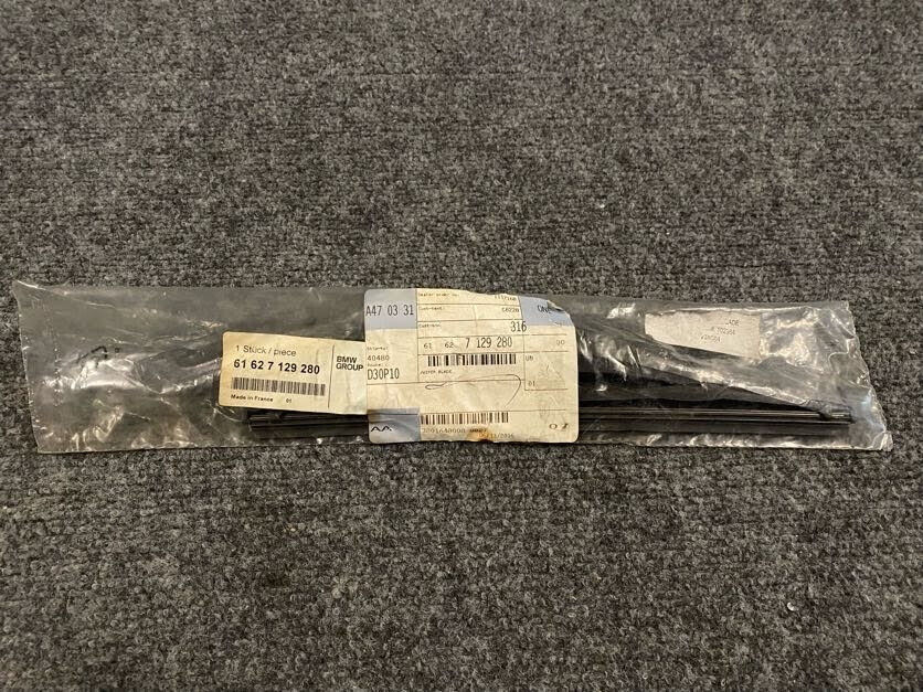 BMW Back Glass Wiper Blade - 61-62-7-129-280 - Fits Mini Cooper 2004 - 2006