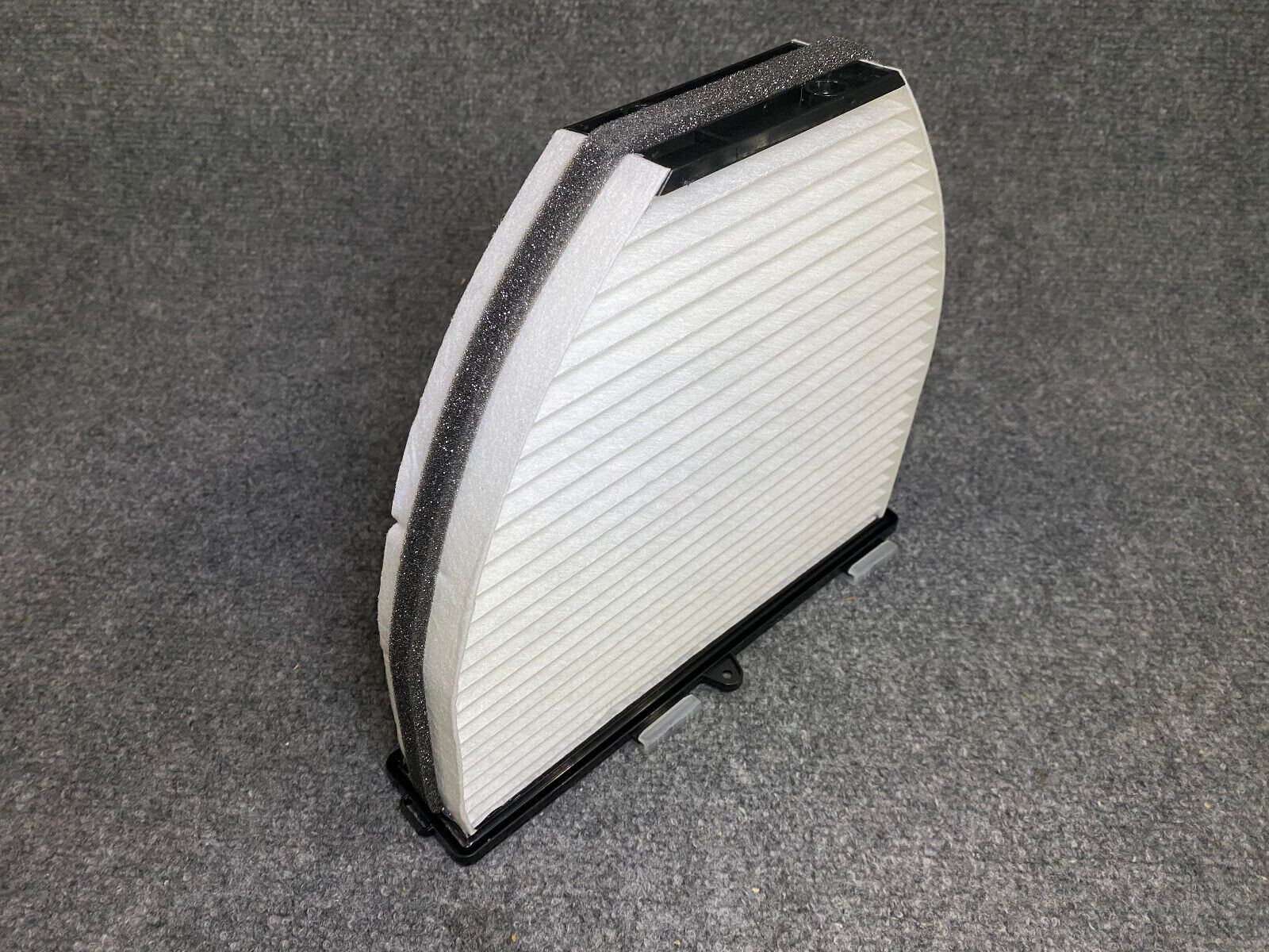 Greenline Cabin Air Filter - 133-0018 - Fits MBZ C250 / CLS550 / E400 & Others