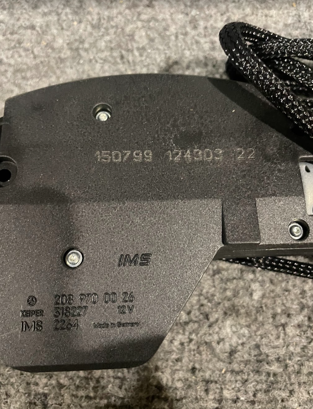 Mercedes-Benz Actuator Motor - A 208 970 00 26 - Fits MBZ CLK320, CLK430 & More