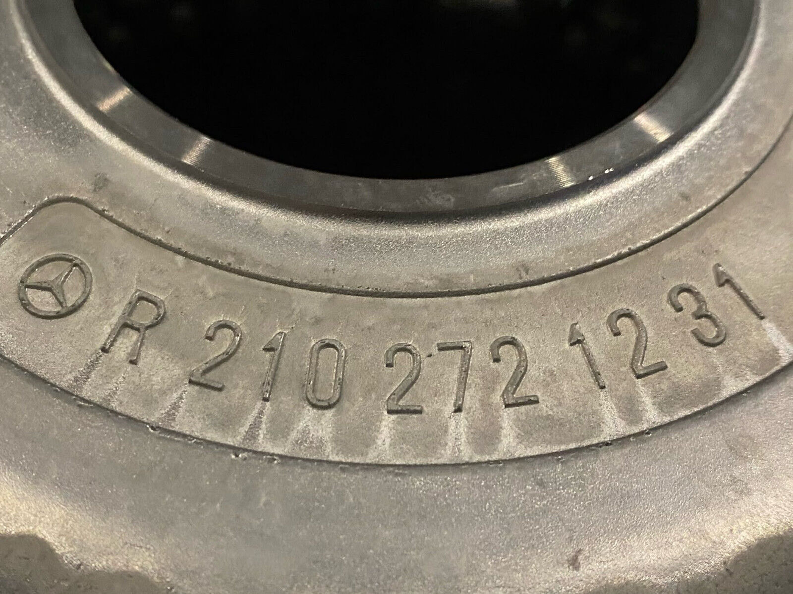 Mercedes-Benz Piston - A 210 272 11 31 - Fits MBZ E320 / ML320 / C230 & Others