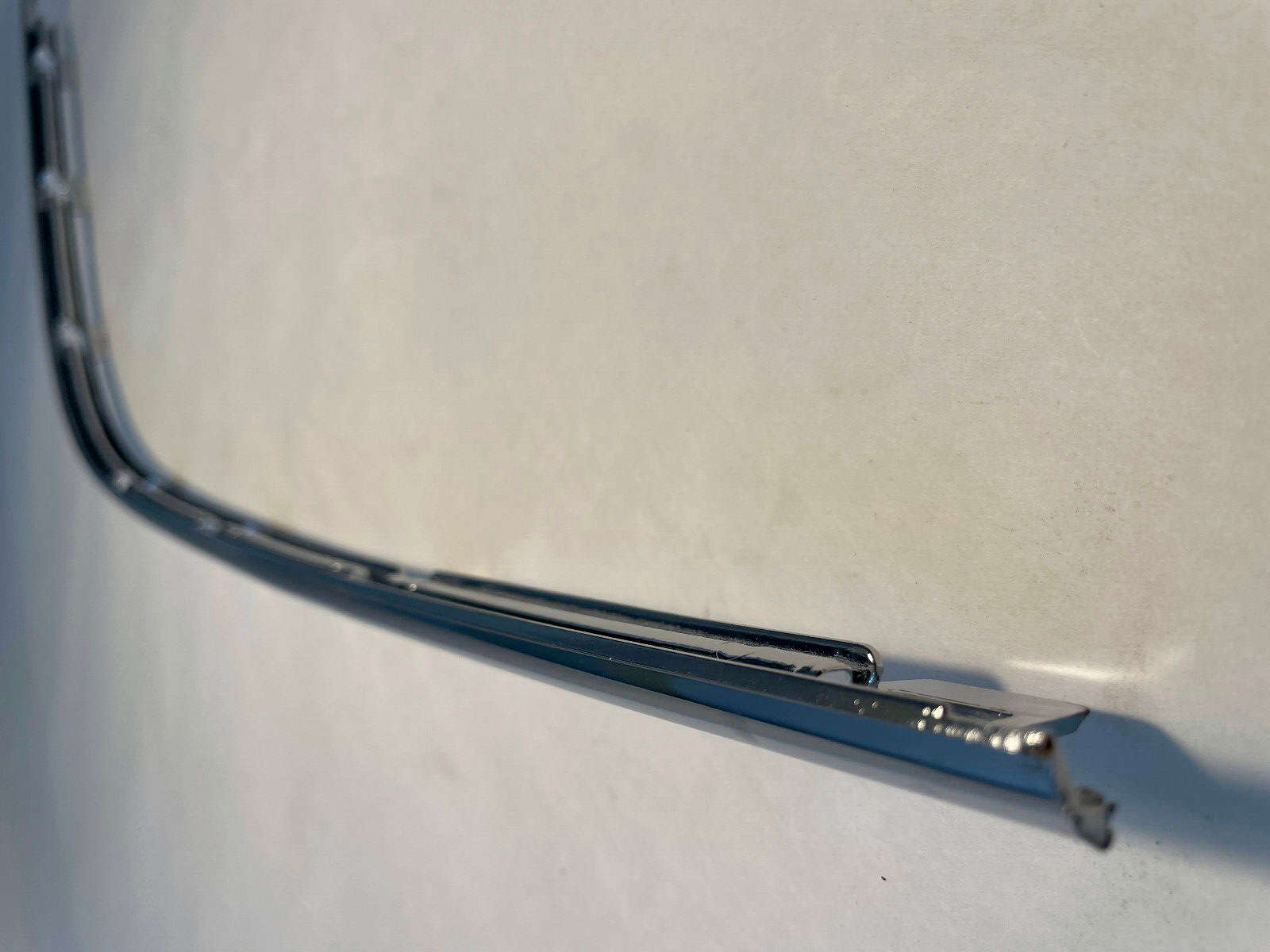 ZGL Front Bumper RH Covering - 51-11-8-226-556 - For BMW 540i & 528i 1997-2000