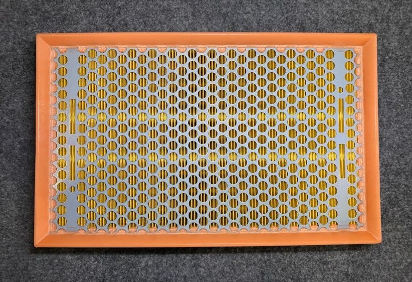 Mann Filter Air Filter - C 30 153/1 / 13-71-7-526-008 -For BMW 760i, 750i & More